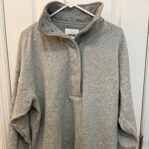 Aerie Getaway Quarter-Snap sweatshirt NWT